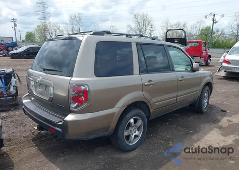 2008 Honda Pilot Ex-L z USA, uszkodzony, nr VIN 5FNYF18568B006213